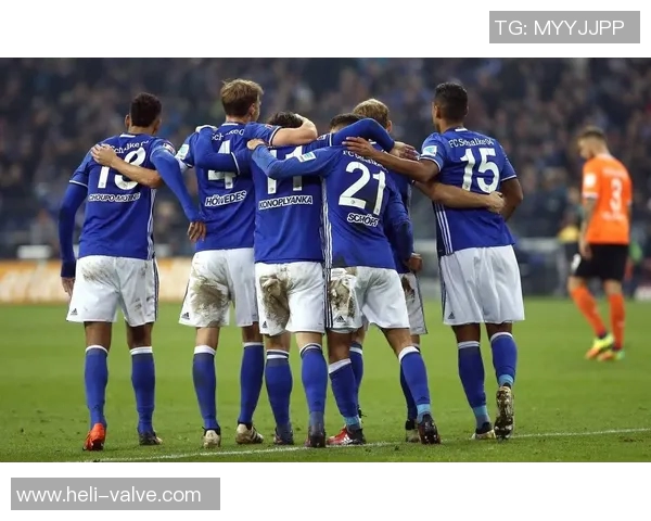 沙尔克与弗赖堡对决分析及双方近期状态评估